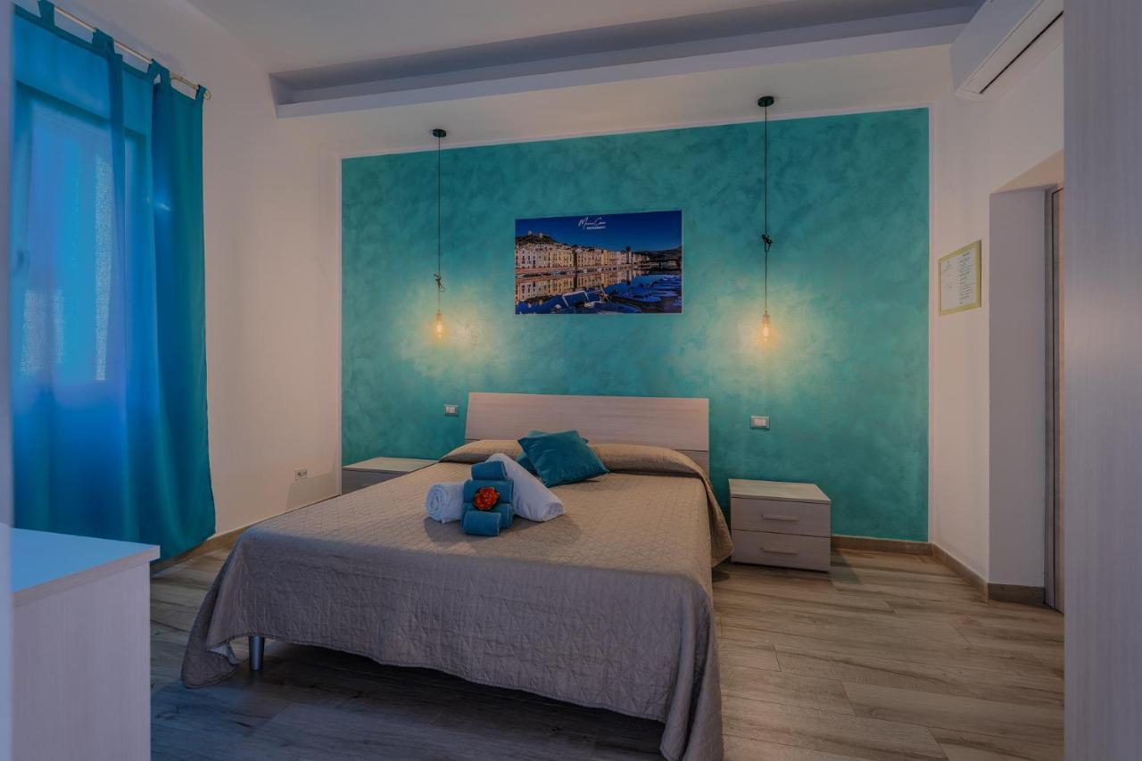 b&b mediterraneo Bosa Bagian luar foto