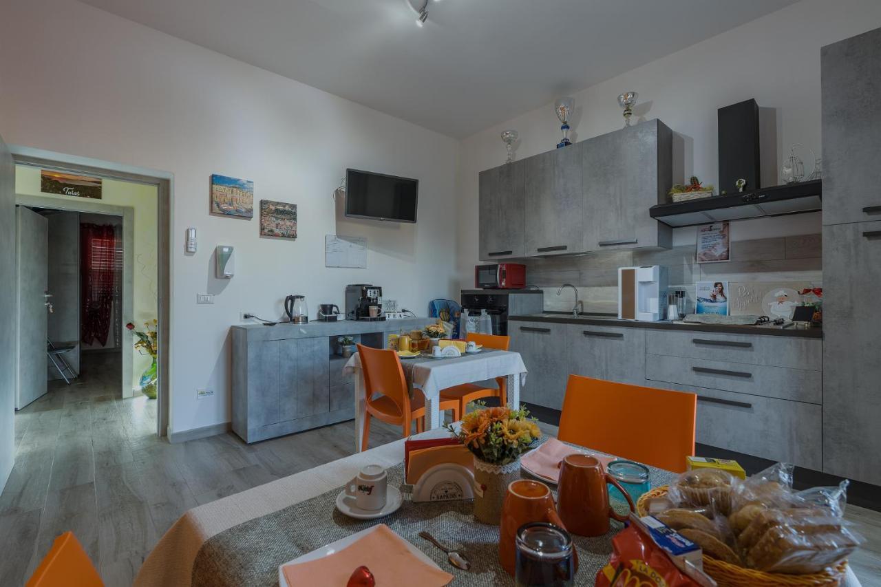 b&b mediterraneo Bosa Bagian luar foto
