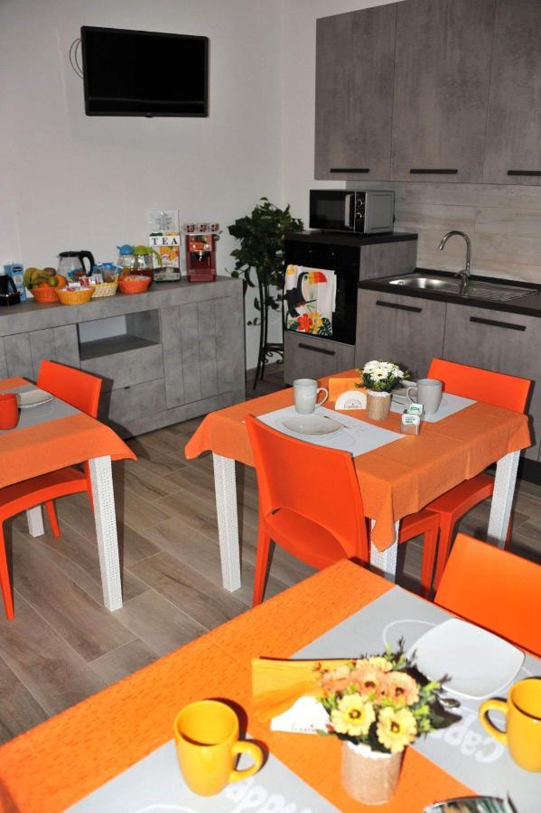 b&b mediterraneo Bosa Bagian luar foto