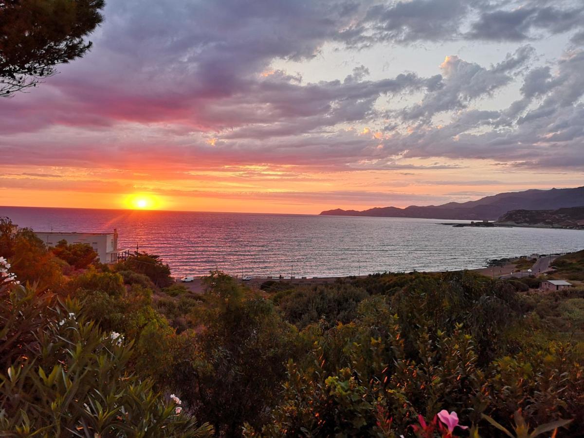 b&b mediterraneo Bosa Bagian luar foto